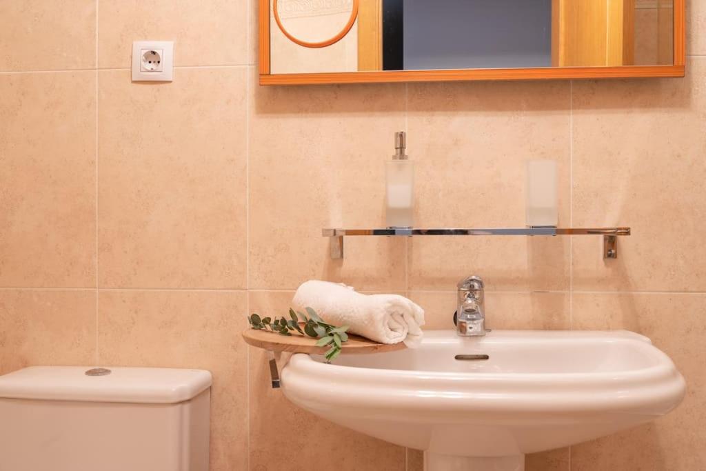 Apartamentos Melgarden - Castilla Suit 17 ซานตานเดร์ ภายนอก รูปภาพ